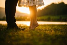 Relationship Habits: 7 Daily Practices for Deeper Connection