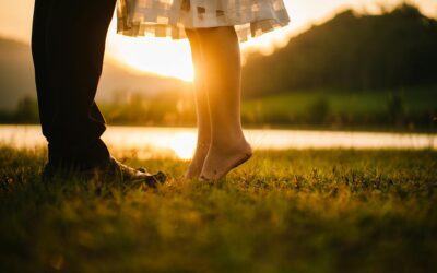 Relationship Habits: 7 Daily Practices for Deeper Connection